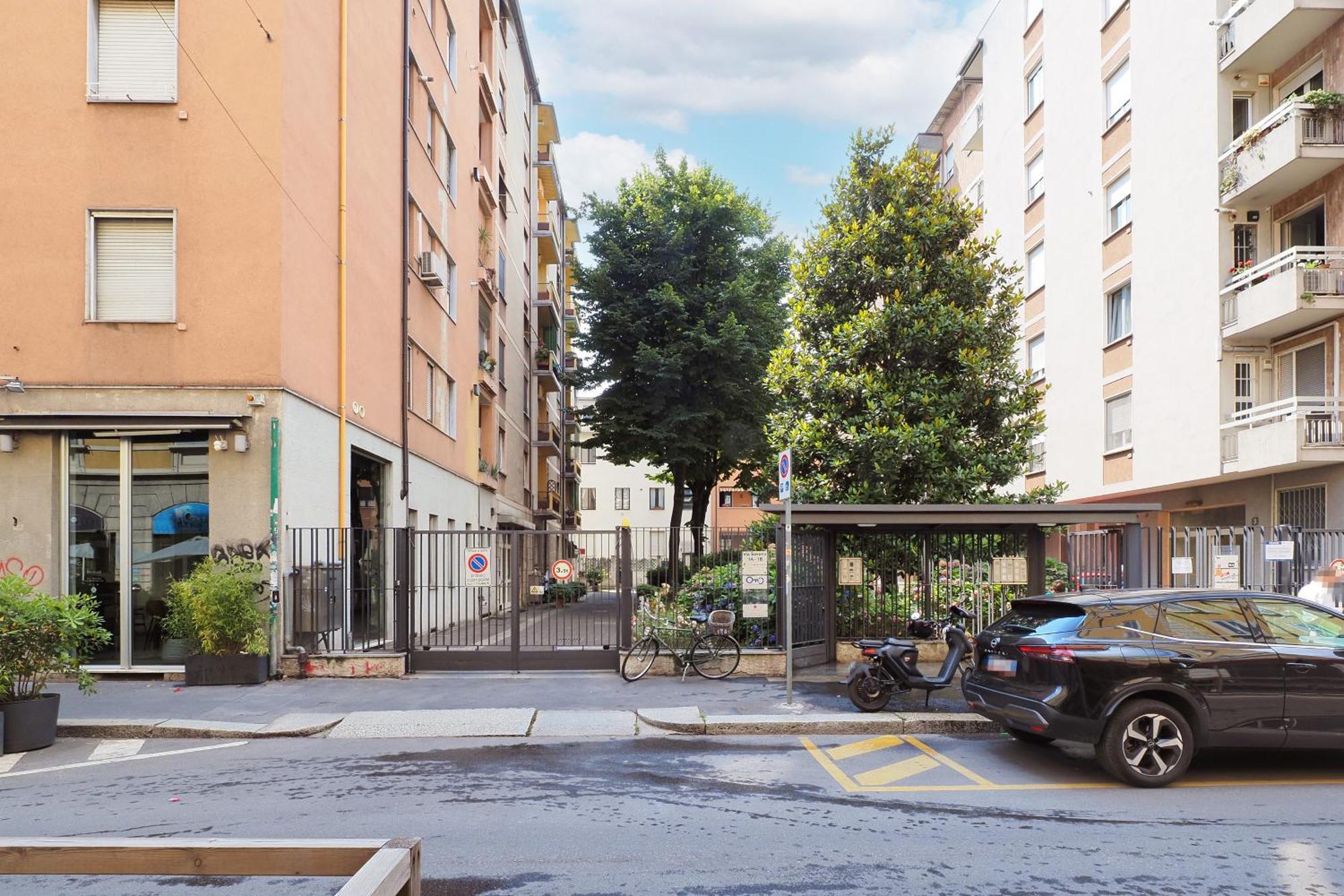 Primopiano - Savona C * Milano